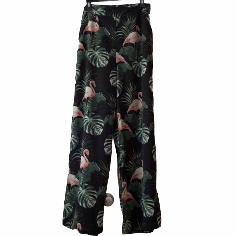 BOOHOO BLACK FLORAL FLAMINGO HIGH RISE PANTS